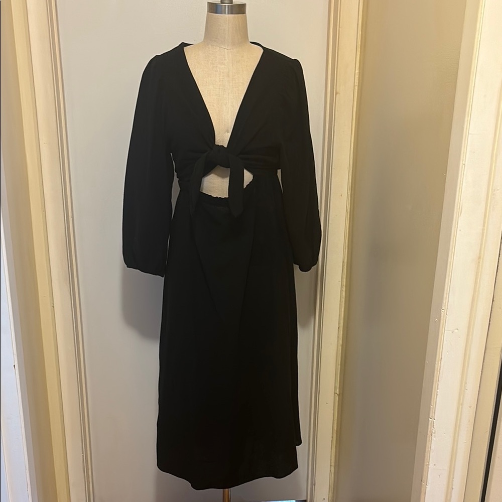 Tie Front Puff Sleeve Midi Dress